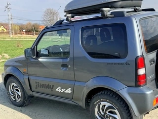 Vând Suzuki jimny - 9