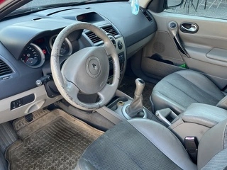 Renault Megane 1.6 benzina an 2006 - 6
