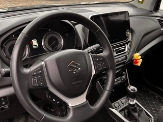 Suzuki SCROS SX4 Hibrid - 16