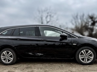 Opel Astra k Sport Tourer Premium Edition