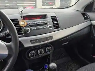 Mitsubishi Lancer 2011 1.6 aspirat Cleartec - 6